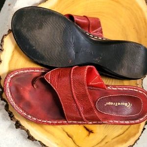 Leather platform sandals